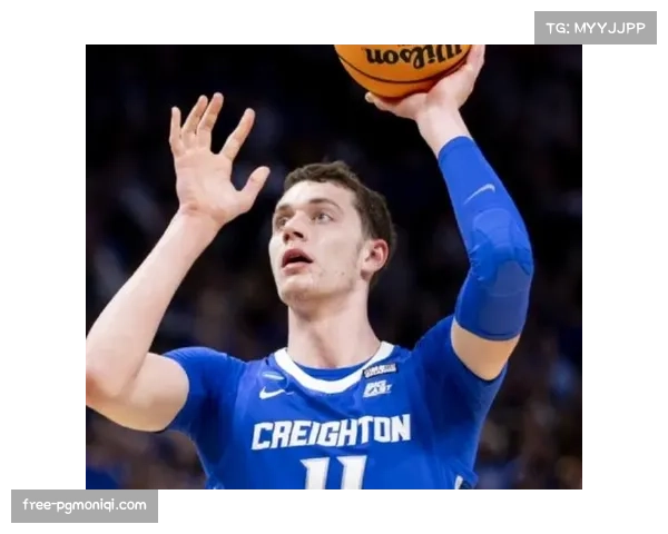 NBA新星卡尔克布伦纳前五场比赛30投27中，命中率惊人